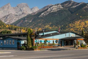 Red Tree Lodge Fernie